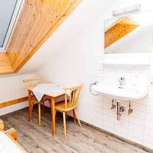 Vierbettzimmer